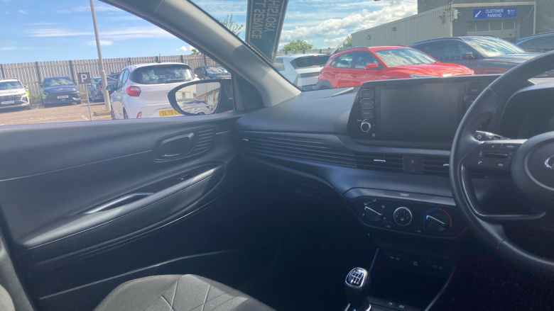 Hyundai BAYON 1.0 TGDi 48V MHEV SE Connect 5dr Petrol Hatchback